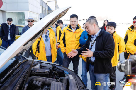 帝造學(xué)院第二期開課，《頭文字D》原型土屋圭市現(xiàn)身“說”漂移
