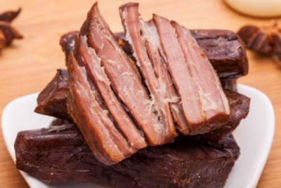 牛肉干成“毒肉干”，這些走私未檢疫的牛肉進(jìn)了誰(shuí)的口？