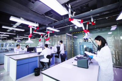 悅刻RELX推出全新產品阿爾法，自主研發(fā)萃釋技術升級用戶體驗