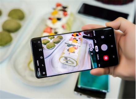 號稱頂級拍照旗艦，華為P30 Pro和三星Galaxy S10+誰更出色？