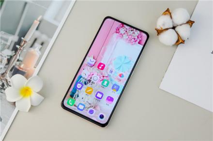 vivo X27憑實力說話，五個理由說服你，你和網紅就差一臺它