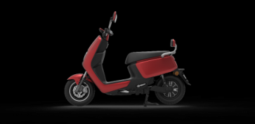 電動車中的奔馳Smart，女網(wǎng)友：這款車太適合我了