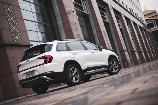 主銷(xiāo)車(chē)型預(yù)售25萬(wàn)，后天上市的第四代勝達(dá)會(huì)否成為辣媽潮爸的首選？