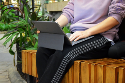 華為發(fā)布全新HUAWEI Matebook E，4G LTE全時連接，隨心隨性