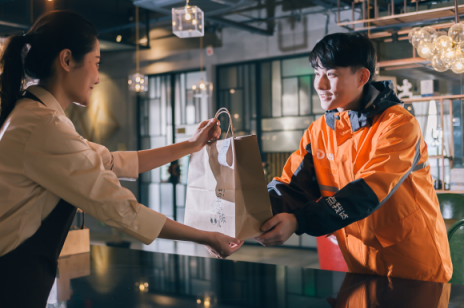 點(diǎn)我達(dá)CMO楊璐：新零售變革下，即時(shí)物流成為商品的一部分