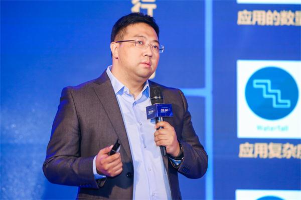 混合云向邊緣延伸！ZStack Mini超融合和ZStack CMP重磅發(fā)布！