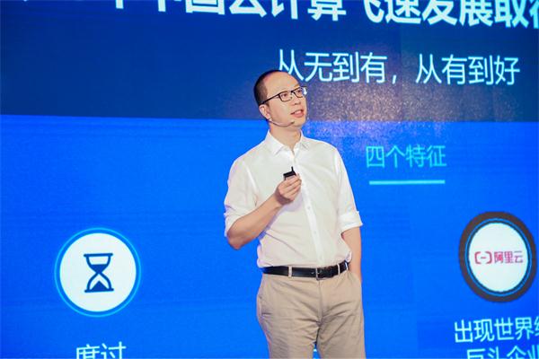 混合云向邊緣延伸！ZStack Mini超融合和ZStack CMP重磅發(fā)布！