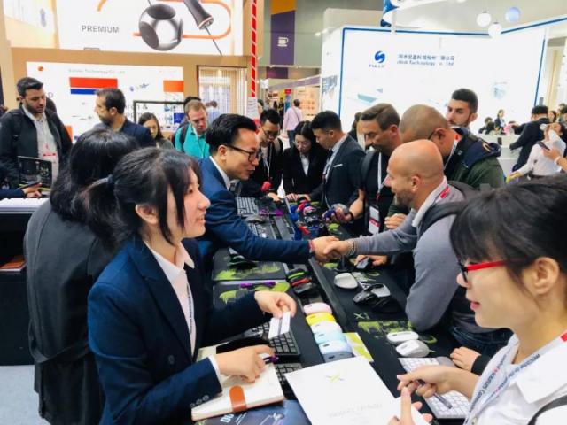 DELUX多彩，贏就對了！2019香港春季電子展圓滿收官