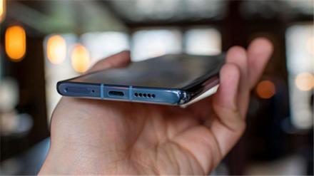 外媒Expert Reviews評(píng)測(cè)華為P30 Pro：一款功能強(qiáng)大的旗艦產(chǎn)品！