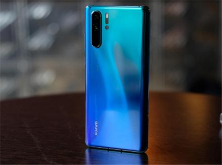 英國頂尖科技媒體Stuff測評華為P30 Pro，打出5星滿分！