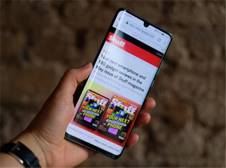 英國頂尖科技媒體Stuff測評華為P30 Pro，打出5星滿分！