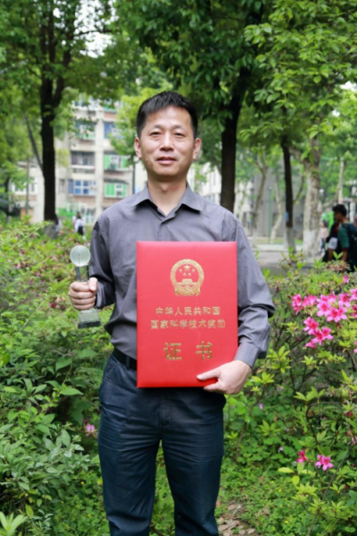 朱國(guó)勝：為全球信息通信技術(shù)、標(biāo)準(zhǔn)和產(chǎn)業(yè)發(fā)展不斷貢獻(xiàn)力量