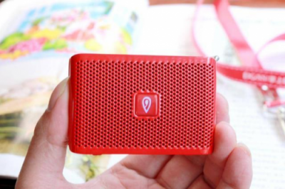 BET365 Handheld Listening，智能掌上聽(tīng)還原經(jīng)典MP4！