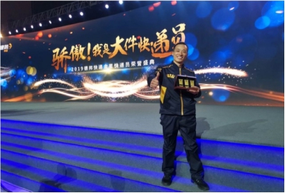 五一來(lái)臨，為這些依然奮斗在一線的“平凡英雄”點(diǎn)贊！