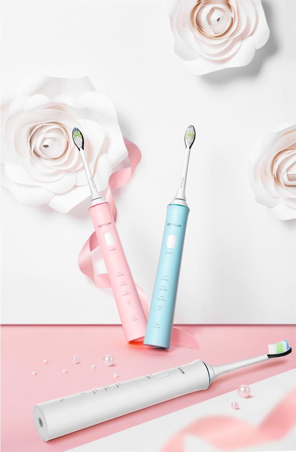 歌嵐首推離子電動牙刷：導(dǎo)入護(hù)齒精華，放大牙膏功效