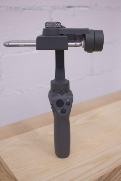 2019年熱門手機(jī)穩(wěn)定器大疆osmo mobile 2、百諾P1、智云smooth4專業(yè)測(cè)評(píng)