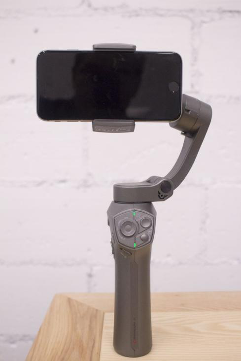 2019年熱門手機(jī)穩(wěn)定器大疆osmo mobile 2、百諾P1、智云smooth4專業(yè)測(cè)評(píng)