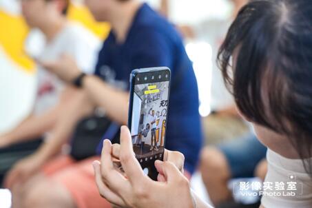 一堂有趣的創(chuàng)意攝影課 vivo Photo Lab解鎖攝影美學創(chuàng)造力