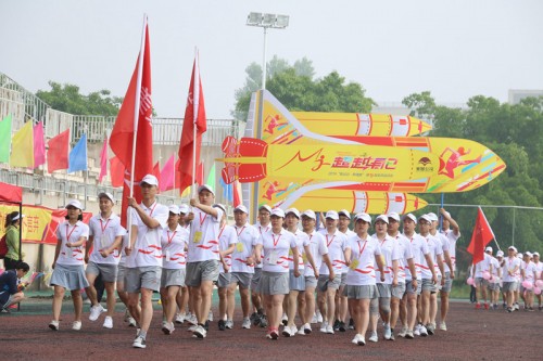 超越，做自己的冠軍——記美景舒適家2019全員運(yùn)動(dòng)會(huì)