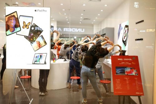 每日瑜伽帶你感觸Apple Watch 4運(yùn)動(dòng)場(chǎng)景下的貼心溫度