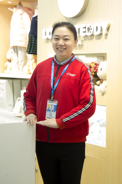 和不同的孩子“打交道”，這名育嬰師如何成為寶媽們最信任的人？