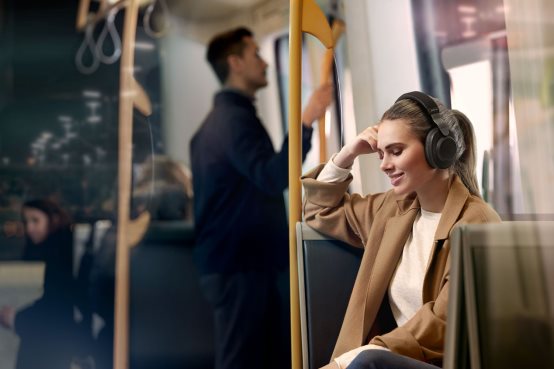 Jabra 發(fā)布新品，再攀耳機界高峰