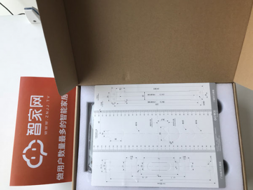 自帶WiFi直接聯(lián)網(wǎng)的果加M2智能門鎖評(píng)測