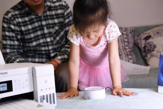 還在為家庭教育煩惱？ 愛(ài)普生智能套裝幫你三招搞定熊孩子