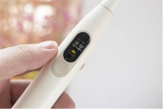 小米眾籌創(chuàng)紀(jì)錄爆品Oclean X智能觸屏電動(dòng)牙刷體驗(yàn)