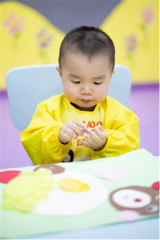 “三分鐘熱度”不是錯(cuò)，悅寶園教你6招培養(yǎng)寶寶專注力！