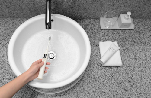 特價(jià)249，最后機(jī)會(huì)！小米眾籌千萬(wàn)爆品Oclean X觸屏電動(dòng)牙刷21日眾籌結(jié)束