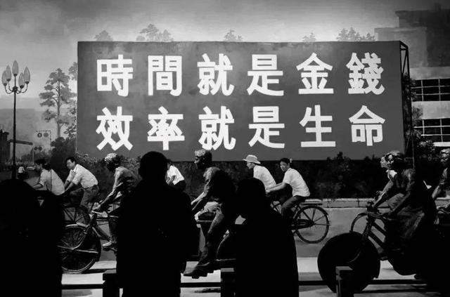 新常態(tài)下地產(chǎn)大鱷紛紛指向國康，房企轉(zhuǎn)型的2條路徑已見規(guī)模