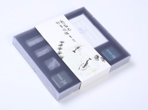 中國美術(shù)館推出全新文創(chuàng)衍生品，齊白石印章信箋禮盒摩點全網(wǎng)首發(fā)