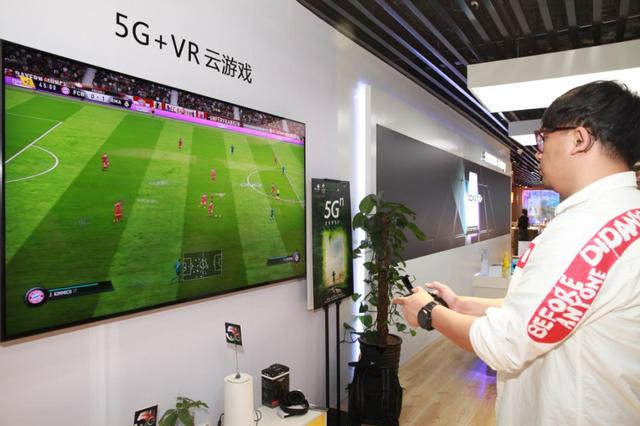 智慧零售解放5G場景應用想象力，蘇寧首家5G體驗店亮相上海