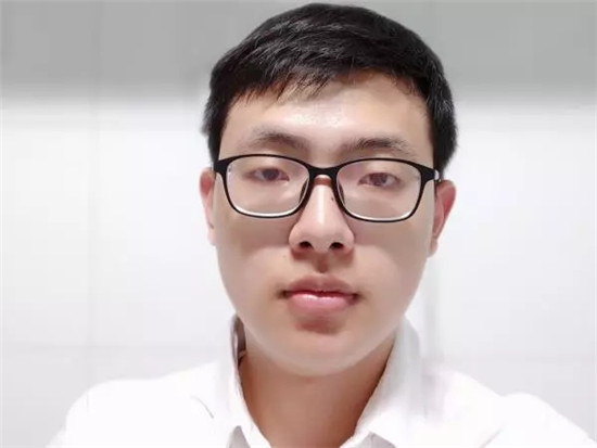 不以年齡排輩，讓優(yōu)秀者上位，深海教育的用人觀