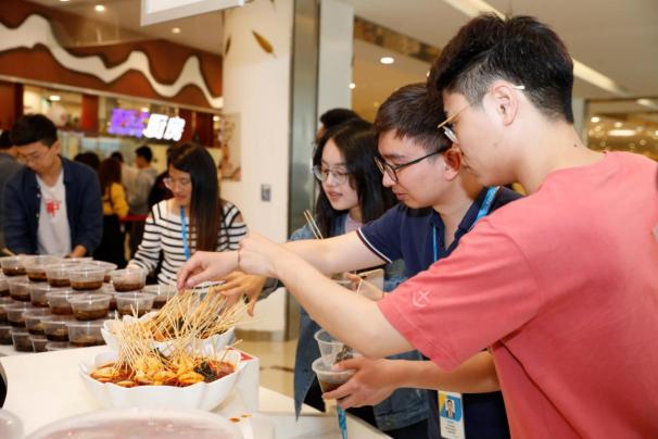 入職季，阿里、蘇寧、華為等公司福利大曝光，哪家最能俘獲小萌新？