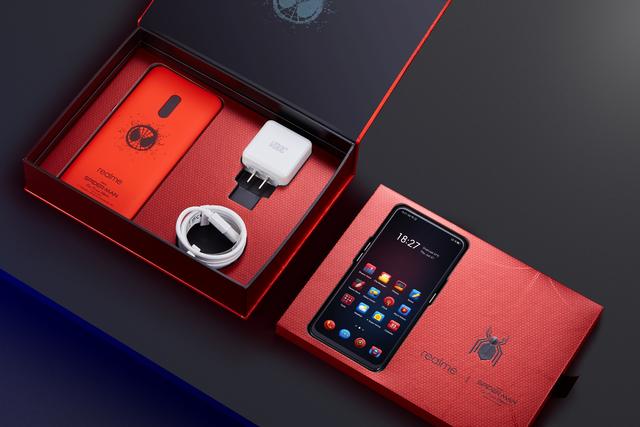realme 蜘蛛俠電影定制禮盒7月9日正式開售，售價僅為1799元