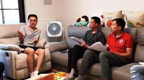龍馬客棧：如何自建IMAX家庭影院？
