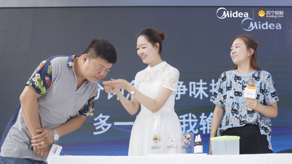 權(quán)威媒體上臺“來戰(zhàn)”！美的冰箱19分鐘凈味挑戰(zhàn)登陸沈陽蘇寧