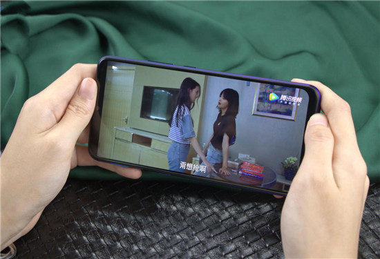 vivo Y7s續(xù)航測試：4500mAh+18W雙引擎閃充，千元機新勢力