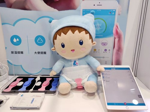 智能AI“加持”嬰兒監(jiān)護(hù)器，愛U寶貝讓育兒變得很簡單