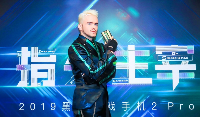 黑鯊游戲手機2 Pro首銷開啟，ChinaJoy同步開啟現(xiàn)場銷售！