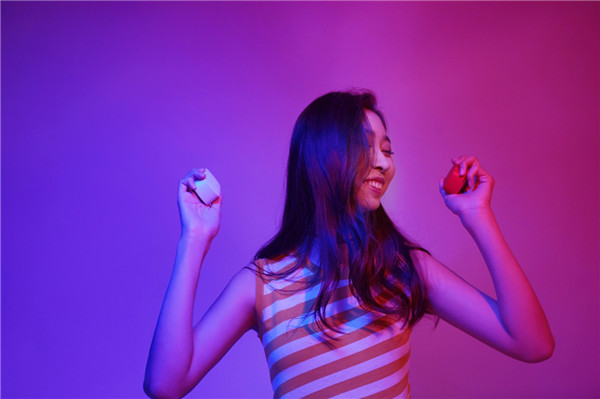 智能藍(lán)牙音箱！天貓精靈可以陪你去看世界