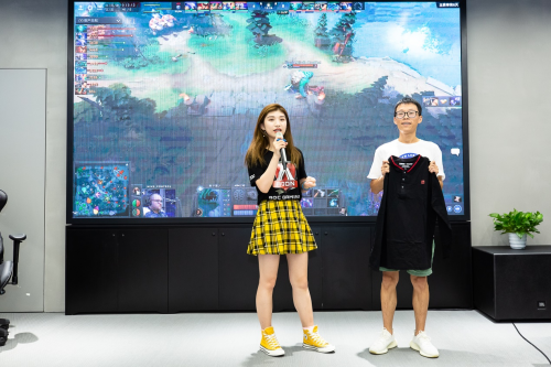 DOTA2 TI9粉絲齊聚，AGON愛攻綻放光彩！