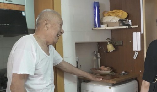 剛剛！百芝龍用無線生物探測技術(shù)拯救全球老人！