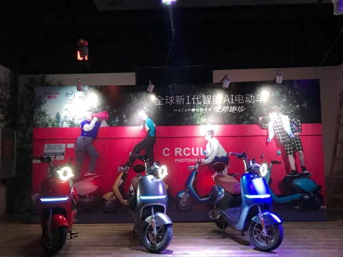 功能這么豪的愛瑪電動車，生平僅見！