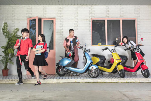 功能這么豪的愛瑪電動車，生平僅見！