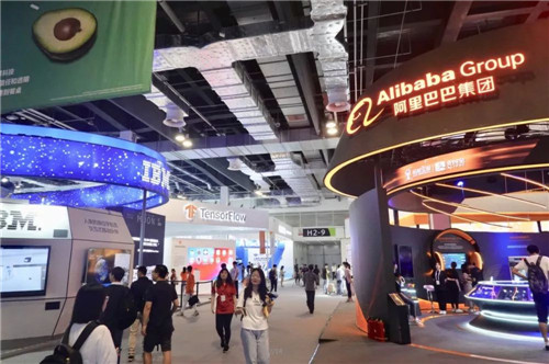 硅基智能與商湯曠視同列“2019中國AI商業(yè)落地初創(chuàng)企業(yè)100強”榜單