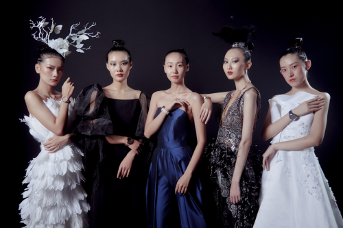 變身“女神”，時(shí)尚Model為你推薦GarminMove系列