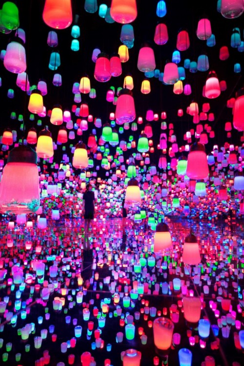 愛(ài)普生攜手teamLab 無(wú)界美術(shù)館今秋落戶(hù)魔都